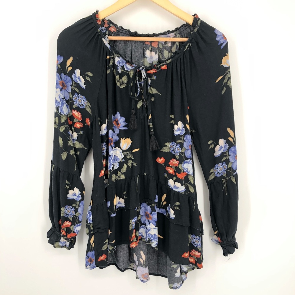American Eagle Womens Top Size Medium Black Floral‎ Boho Peasant Festival Tiered